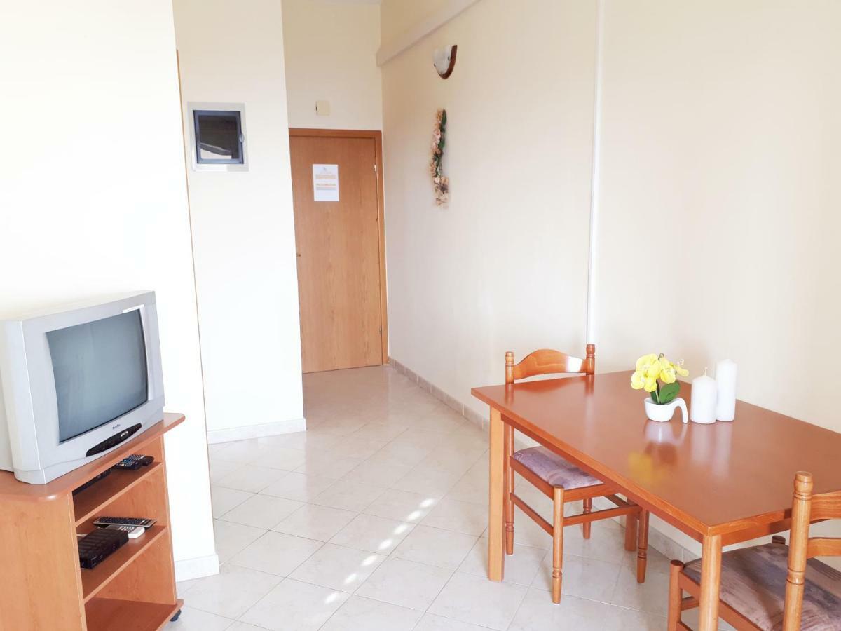 Apartments Dani Bol Exterior photo